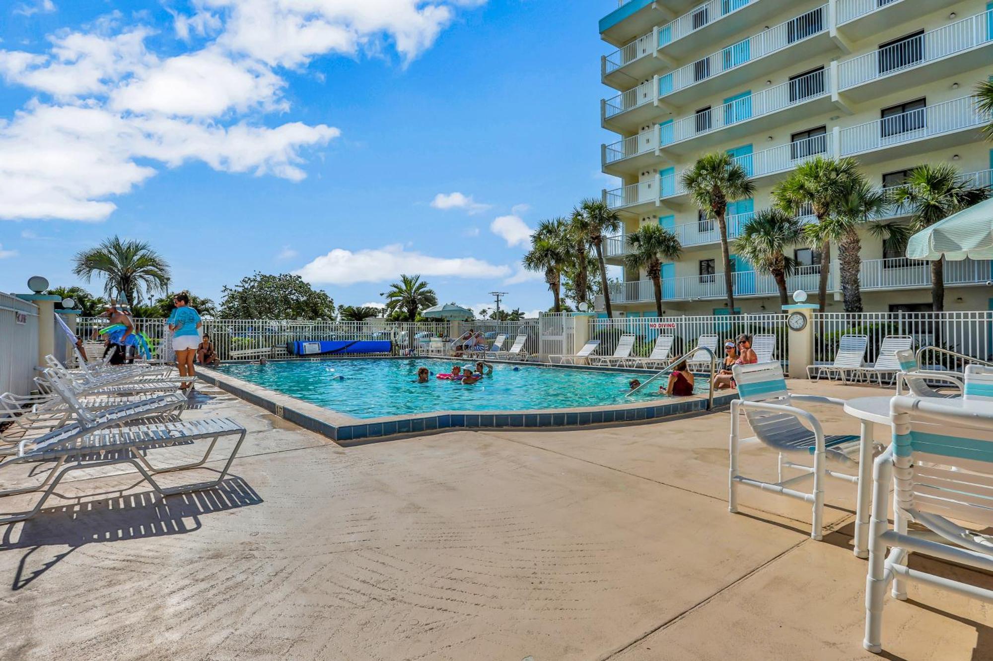 Atlantic Sands Condos Cocoa Beach Chambre photo